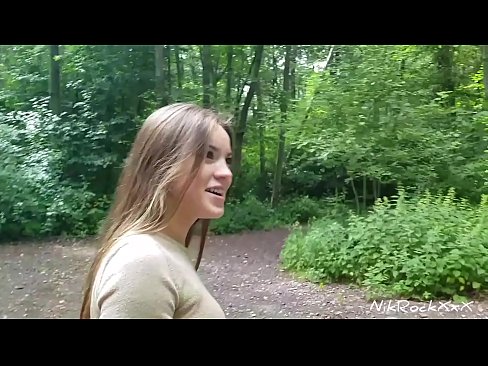 ❤️ اقترحت على إيفيلينا أن نمارس الجنس معه في مكان عام! قالت نعم. ثم أنا مارس الجنس معها في الحمار ونائب الرئيس في فمها. ثم استاءت نفسها. ❌️❤